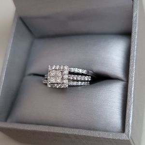 14k. White  Gold Diamond Bridal set  Ring
